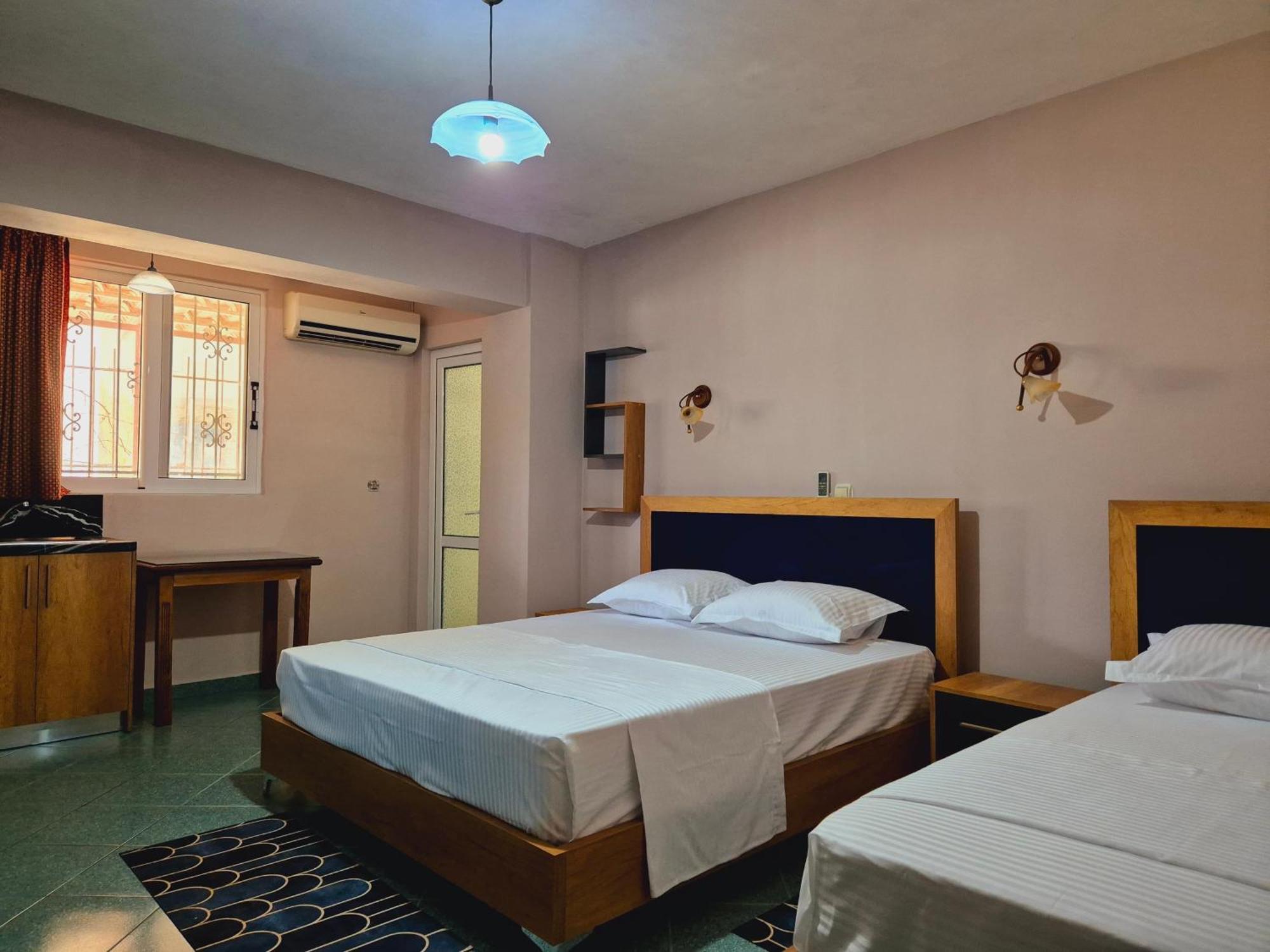 Barca Rooms Saranda Extérieur photo
