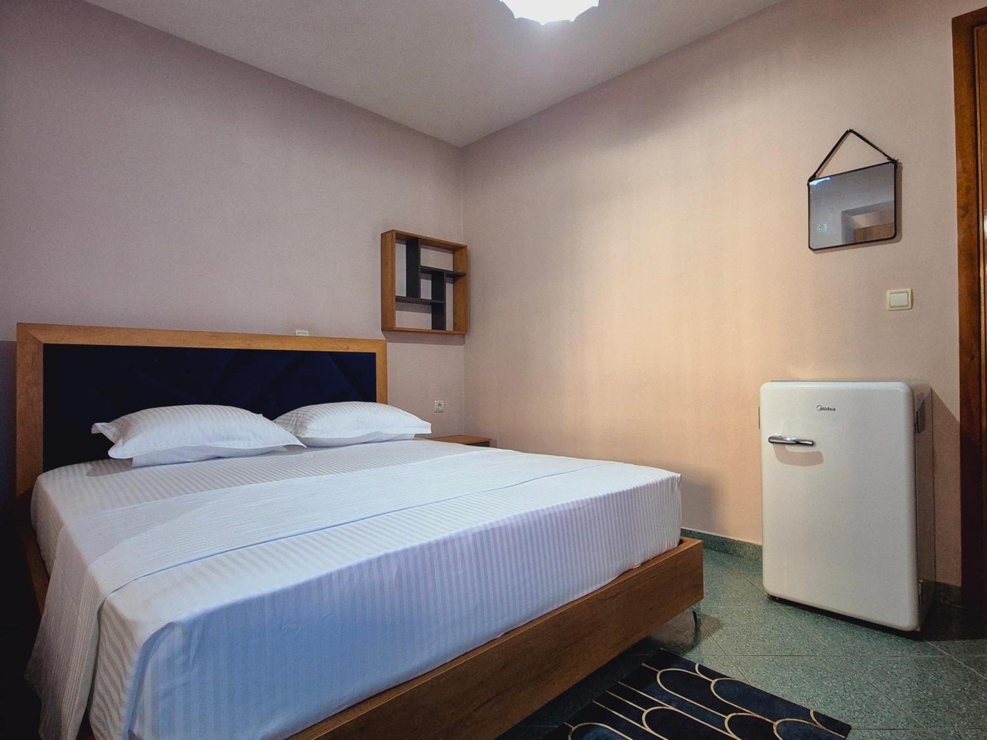 Barca Rooms Saranda Extérieur photo